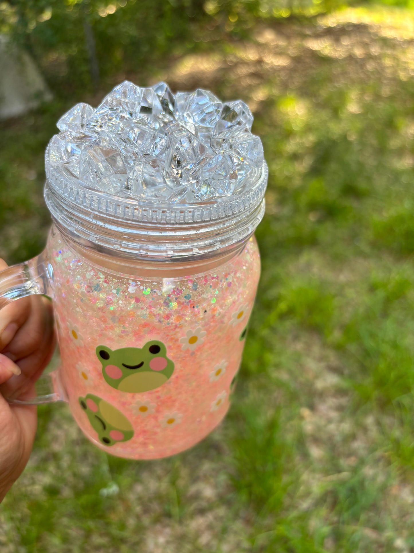 Frog snow globe mason jar
